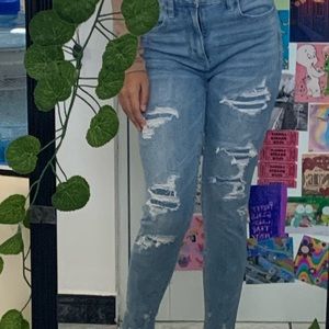 Rip & repaired American eagle light wash jeans
